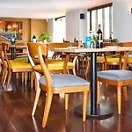 Hotel Estelar Suites Jones